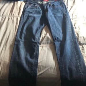 Lucky brand men’s jeans